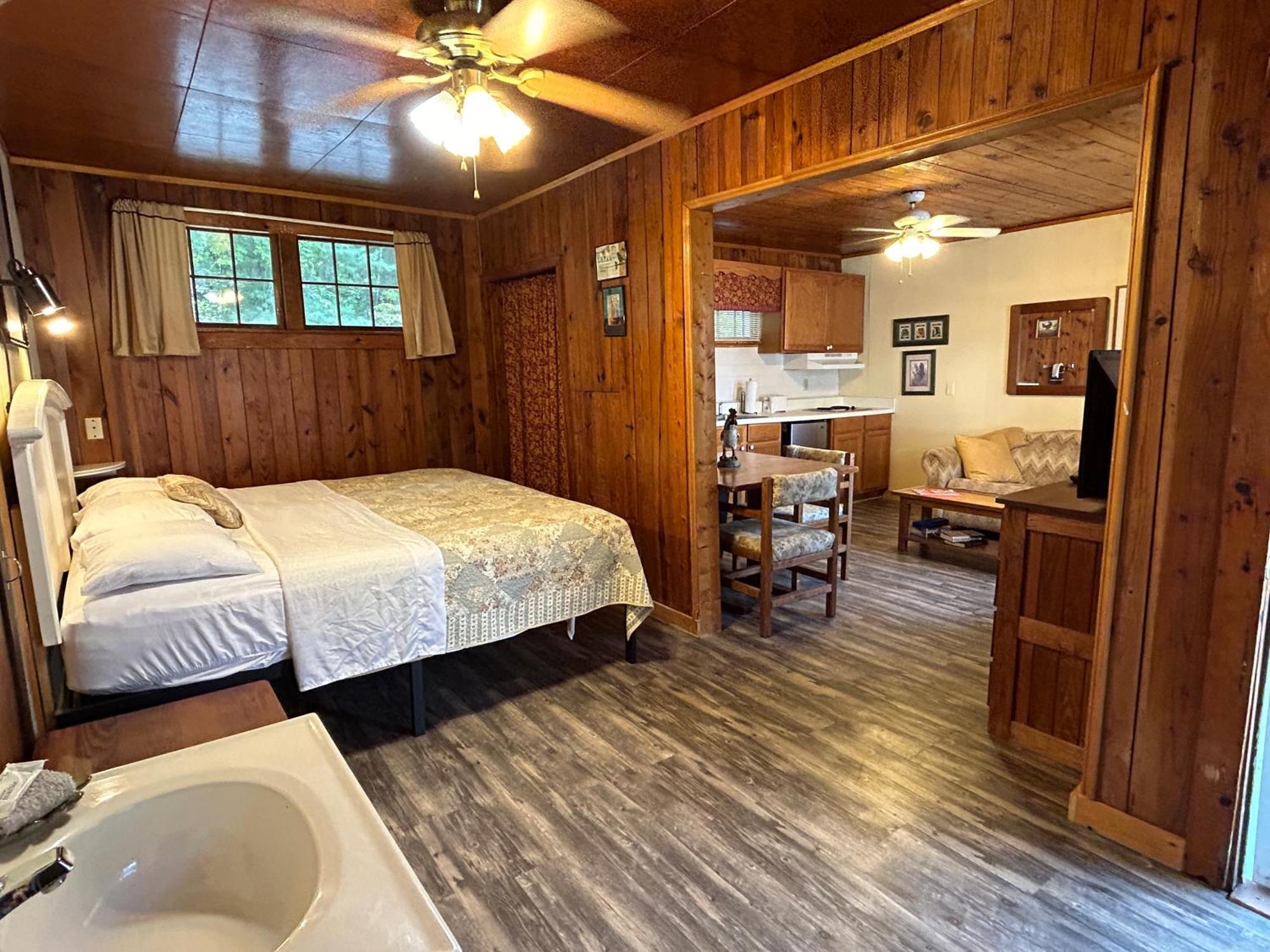 Mountain Lake Cottages Хендерсонвилл Экстерьер фото